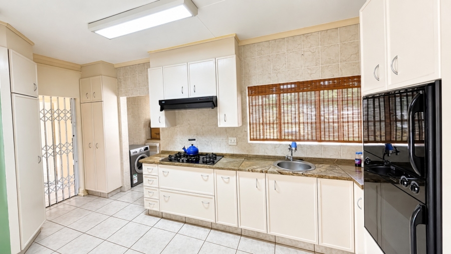 3 Bedroom Property for Sale in Wilkoppies North West